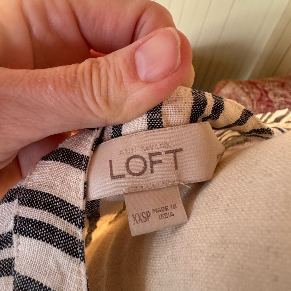 Linen top, good condition. - Picture 3 of 8